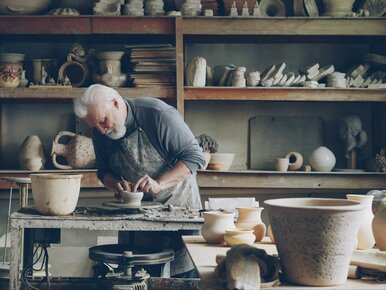 Miniatura: Żyć nie umierać. Pracujący emeryt może...