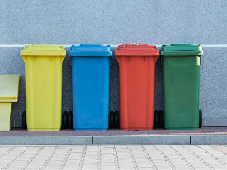 Miniatura: Kody na śmieciach. Mają ograniczyć...