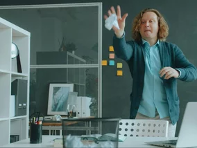 Miniatura: Praca na pół gwizdka? Nie! Tylko kwadrans...