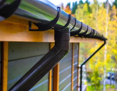 Miniatura: Masz takie rynny? Możesz zapłacić nawet 10...