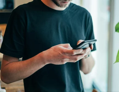Miniatura: Wyłączać Wi-Fi w telefonie po wyjściu z...