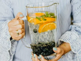 Miniatura: Mikroplastik bardzo szkodzi. Czy dzbanek...