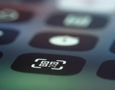 Miniatura: Kody QR do śmietnika. Tu inaczej śmieci...