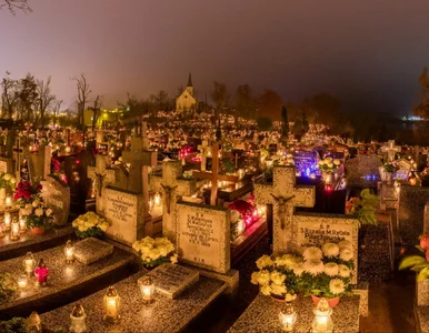 Miniatura: Czym umyć nagrobek na Wszystkich Świętych?...
