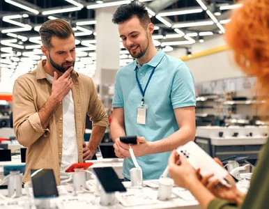 Miniatura: Podatek od smartfona? Jest zapowiedź resortu
