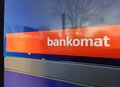 Miniatura: Bankomaty pod złodziejską obserwacją. O co...