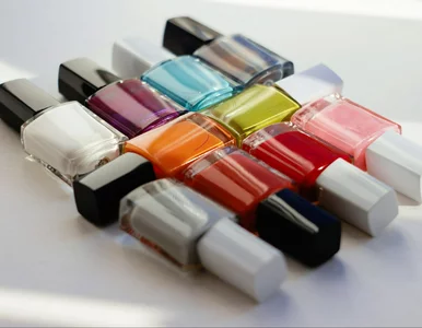 Miniatura: Zwróć na to uwagę! Manicure i pedicure w...