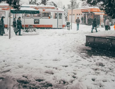 Miniatura: Odśnieżanie chodników do poprawki....