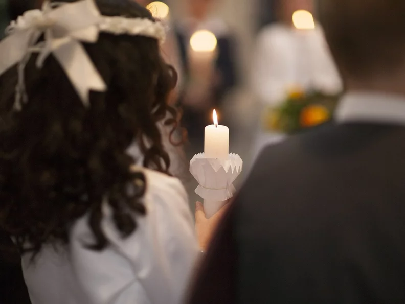 Miniatura: Gruba koperta na pierwszą komunię. Ile...