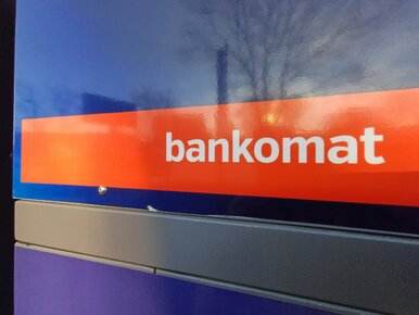 Miniatura: Bankomaty pod złodziejską obserwacją. O co...