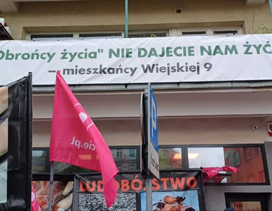 Miniatura: Warszawa abdykowała. Można wyć do woli i...