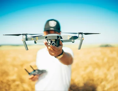 Miniatura: Ile zarabia operator dronów w Polsce?...