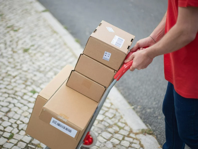 Miniatura: Droższe przesyłki z Temu, Shein oraz...