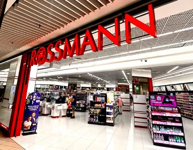 Miniatura: Rossmann znowu szaleje z żółtymi...