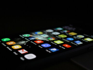 Miniatura: Data ważności smartfona. Lepiej to...