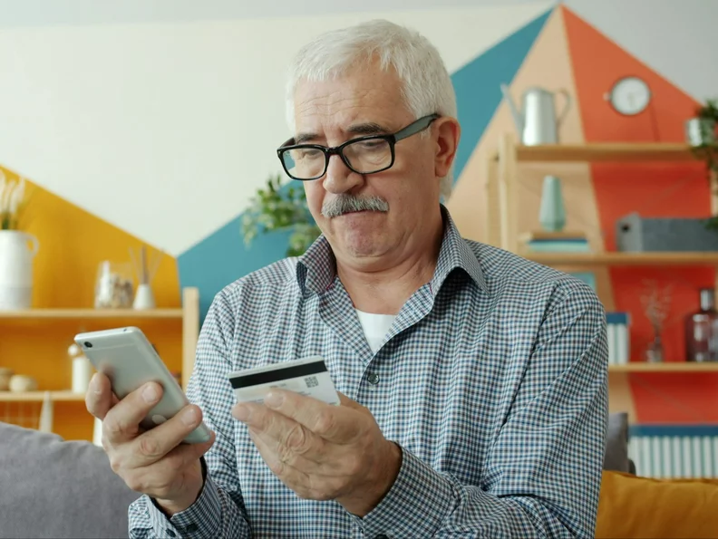 Miniatura: Emeryci dostaną więcej. Po waloryzacji w...