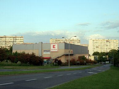 Miniatura: Kaufland omija system kaucyjny?...